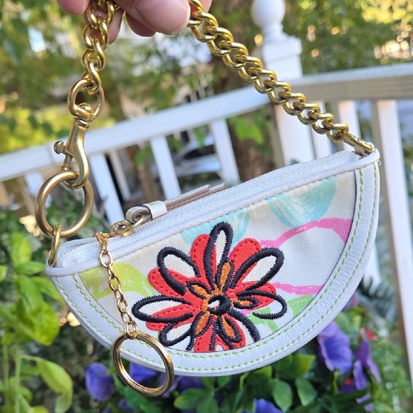 COACH Embroidered Floral & Signature Coin Purse Charm - Picture 2 of 9